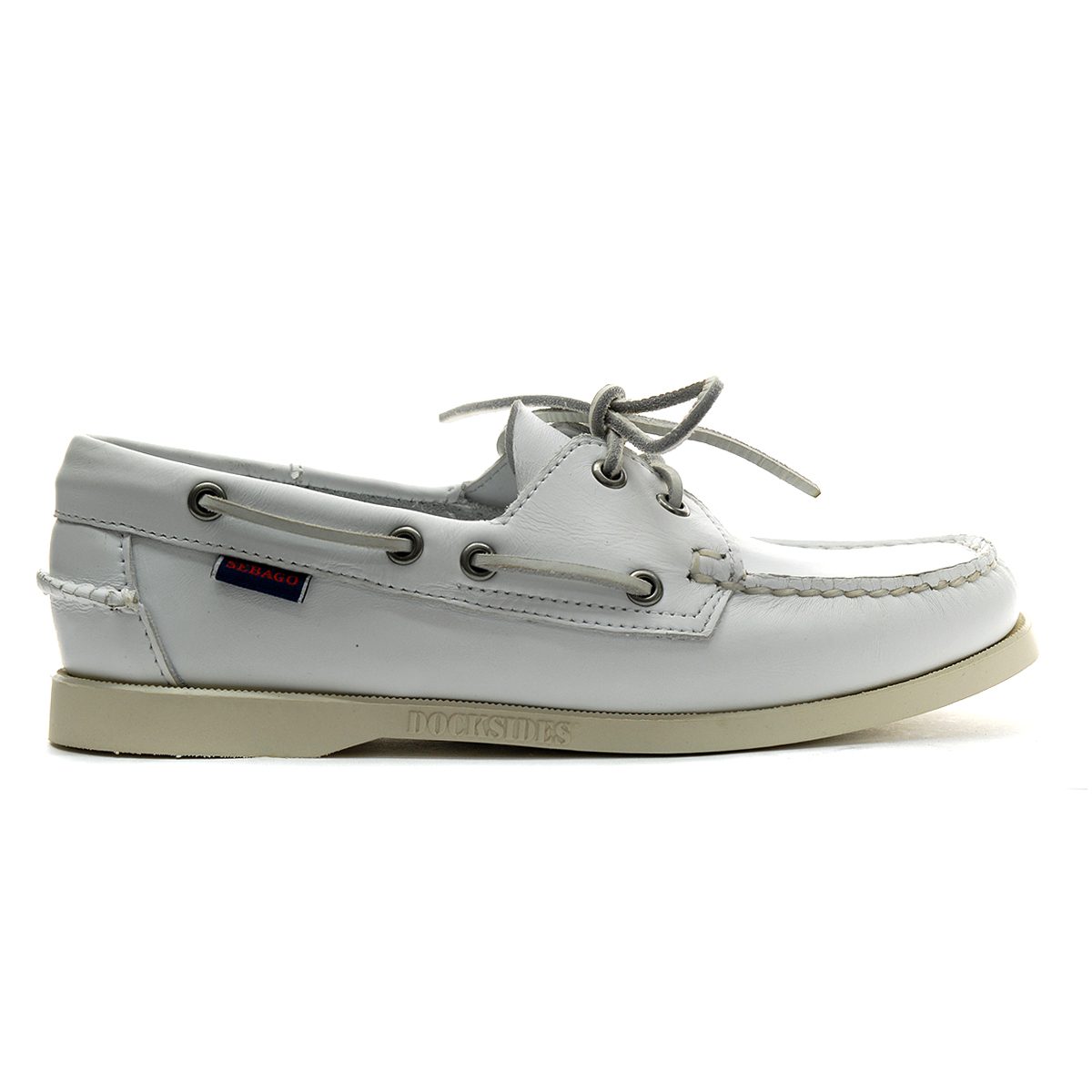 white boat shoes