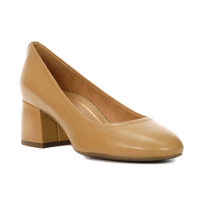 Vionic Women's Carmel Camel Leather Pumps I7869L2202 - Image 2