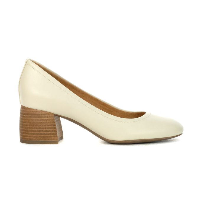 Vionic Women's Carmel Cream Leather Pumps I7869LA100