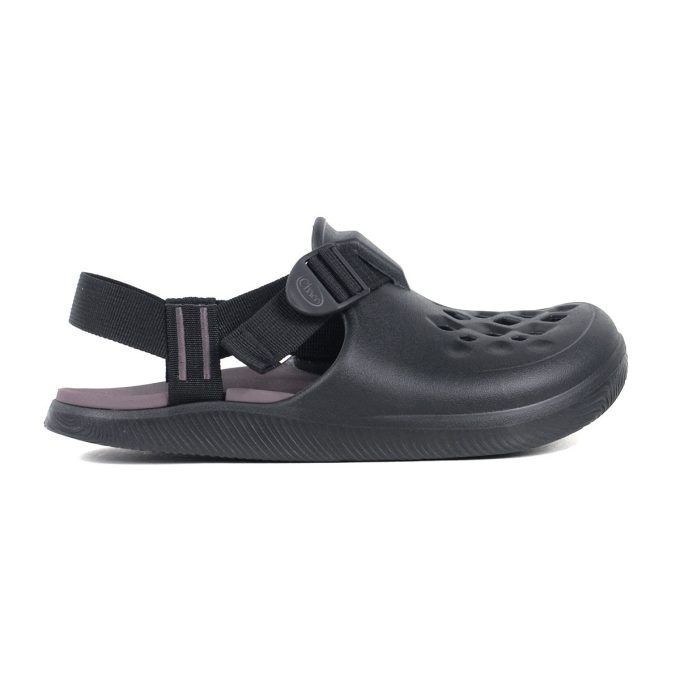 Chaco Women's Chillos Black Rubber Clogs JCH109158