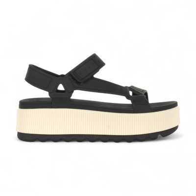 Reef Women's Water Rem Higher Black Vintage Sandals CJ6333