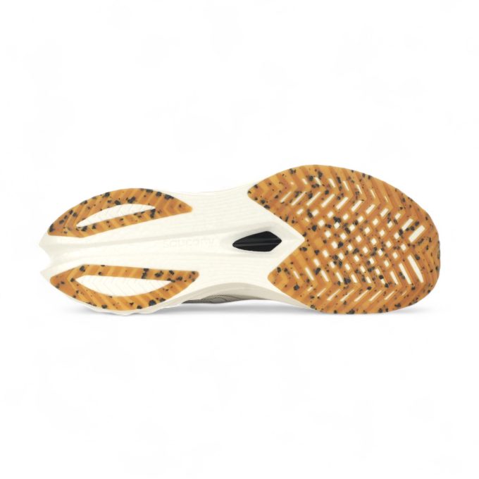 Saucony Men's Endorphin Speed 4 White/Gum Running Shoes S20940-11 - Image 4