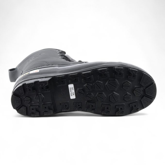 Viking Men's Black Leather ASTM/CSA -70°C Winter Boots VW75-3 - Image 4