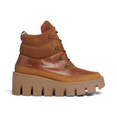 Cougar Shoes Women's Niloa Butternut Winter Boots