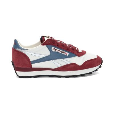 Reebok Men’s Aztec II Classic Burgundy/Chalk/Shadow Sneakers 100231045